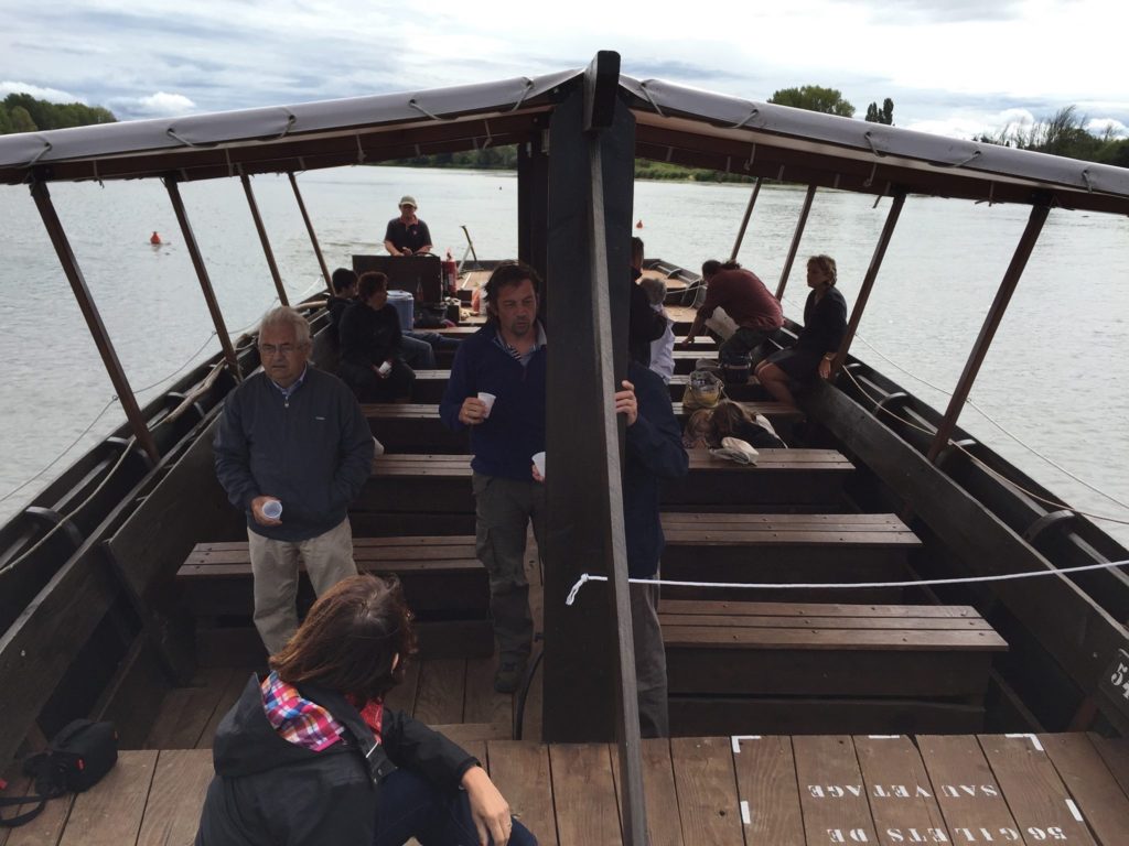 les passeurs de Loire promenade en gabare et en toue